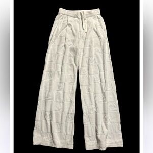 MAGNLENS  Textured Logo Wide Leg Pants NWT Small